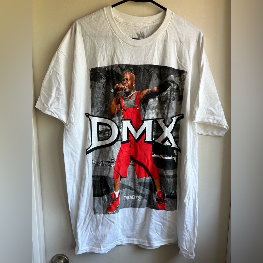 NWOT Legends Apparel DMX White Graphic T-Shirt